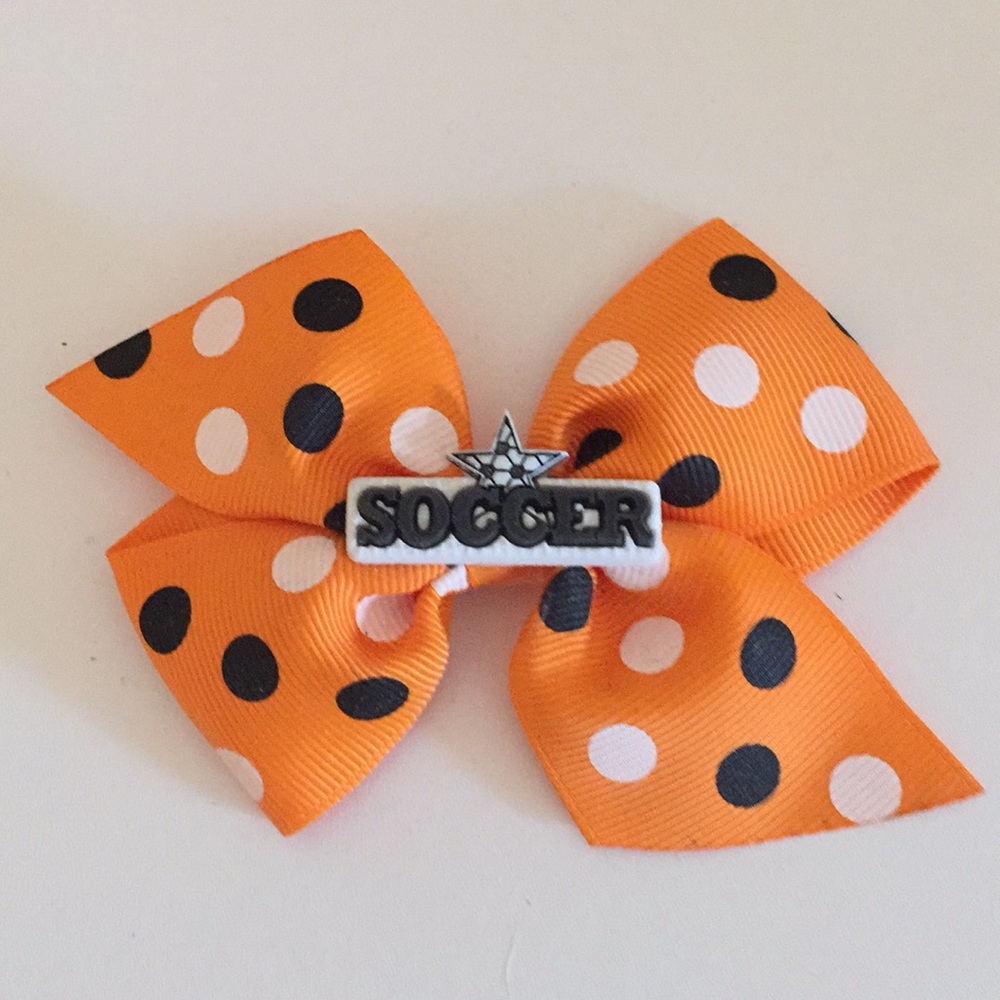 Never Been worn Handmade Hair bow!